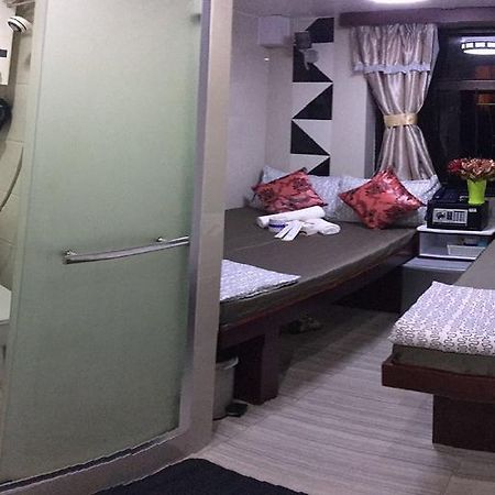 Skystar Hostel Hong Kong Exterior foto